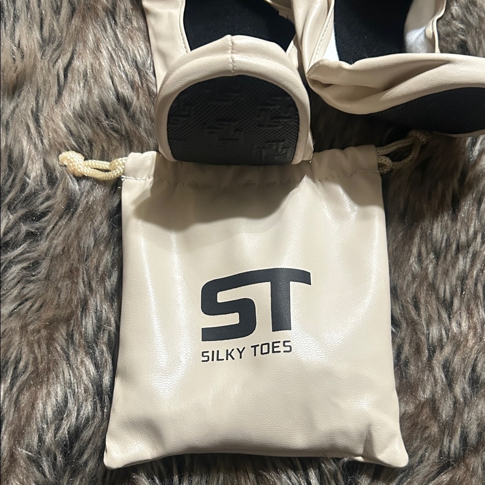 Women's Cream Foldable Ballet Slippers